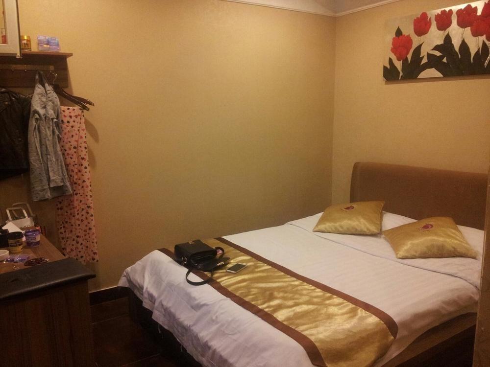 Dragon Hotel Chongqing Bagian luar foto